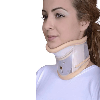Orteză cervicală tip guler Schanz cu suport bărbie :: NextFarma.ro