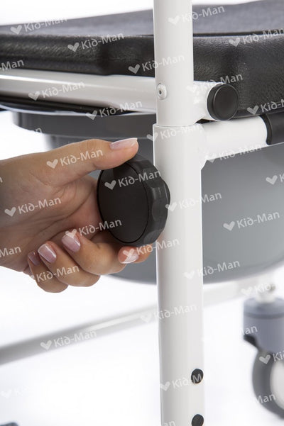 Scaun de toaletă și duș AKVA